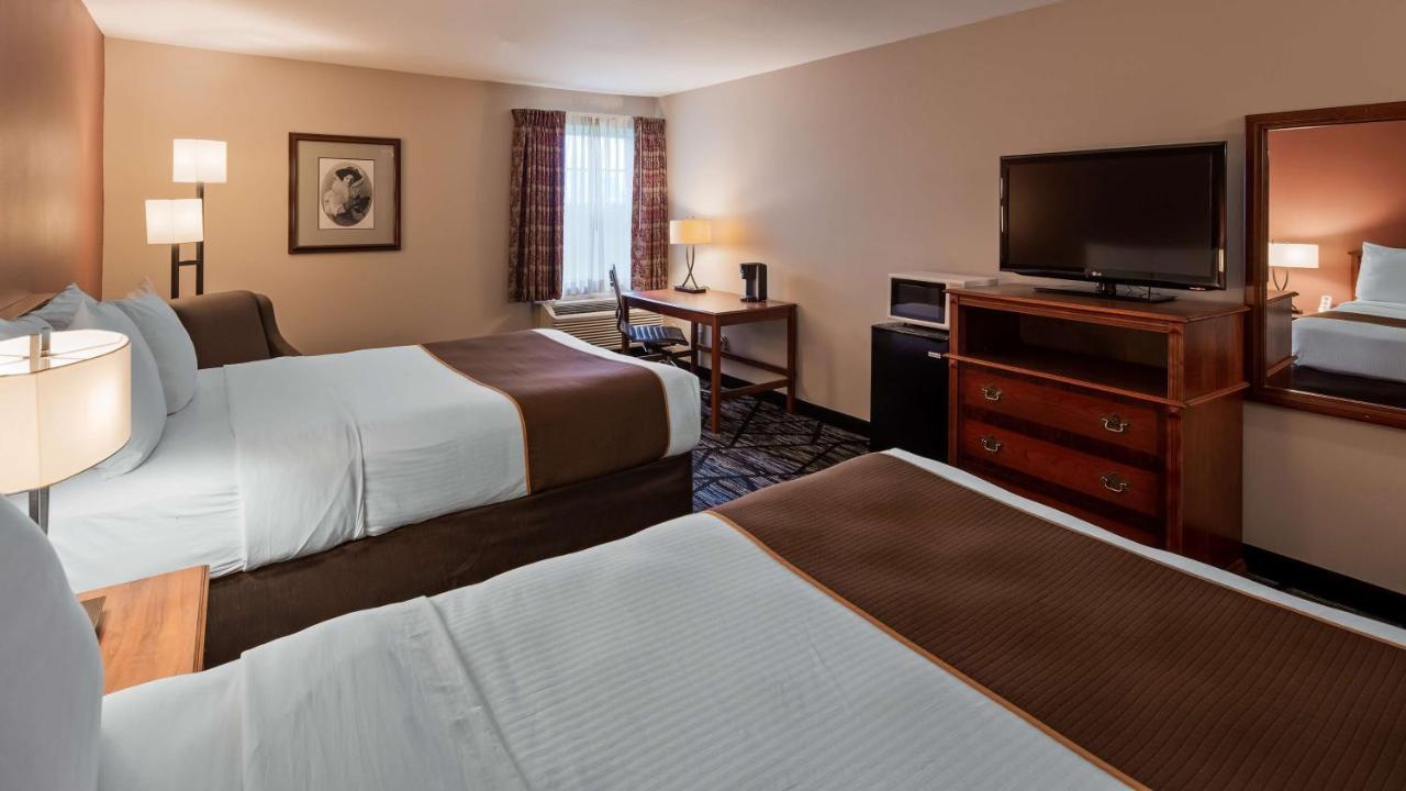 Surestay Plus Hotel By Best Western Обърн Екстериор снимка